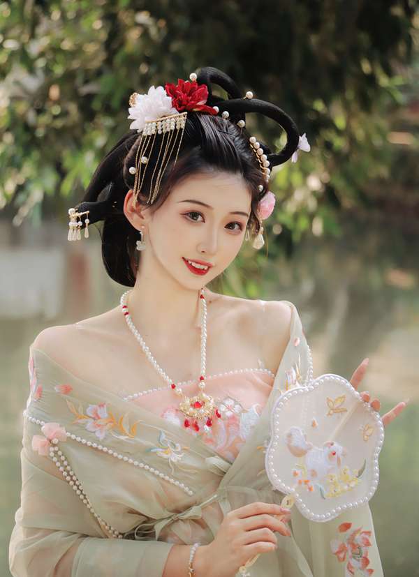 http://seogc.fp.ps.netease.com/file/6871b42eb18d682136926161Cyq9E9uK06