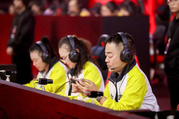 http://seogc.fp.ps.netease.com/file/68fcdfa9605d57c8c226a825Oa4NvbcG06