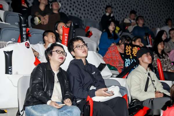 http://seogc.fp.ps.netease.com/file/68fcdfdebbe45ccda1e01f82KDQIeQXi06
