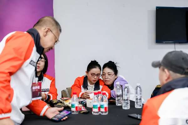 http://seogc.fp.ps.netease.com/file/68fcdfe99b262639f2e84237maICiidK06