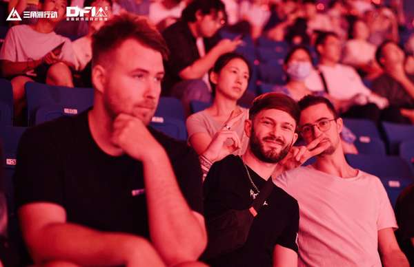 http://seogc.fp.ps.netease.com/file/6a388109f9fba194e0cebb7dbG3H9rZM07