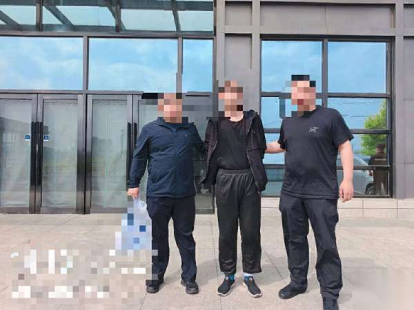 http://seogc.fp.ps.netease.com/file/6a503b08042abf87c6836cdfzRJFDBp007