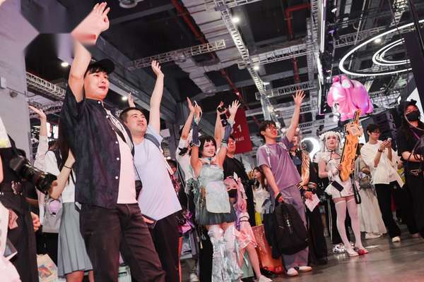 http://seogc.fp.ps.netease.com/file/6a549befd7518e002723c4d5kRitpT8K07