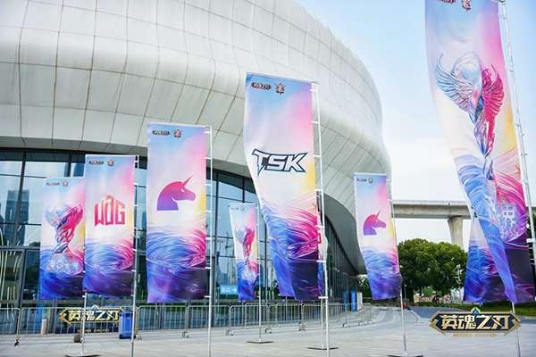 http://seogc.fp.ps.netease.com/file/6a69dea9750153e2cd418de71xmfpeHj07