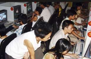 天堂2：盟约重燃千人攻城战热血青春