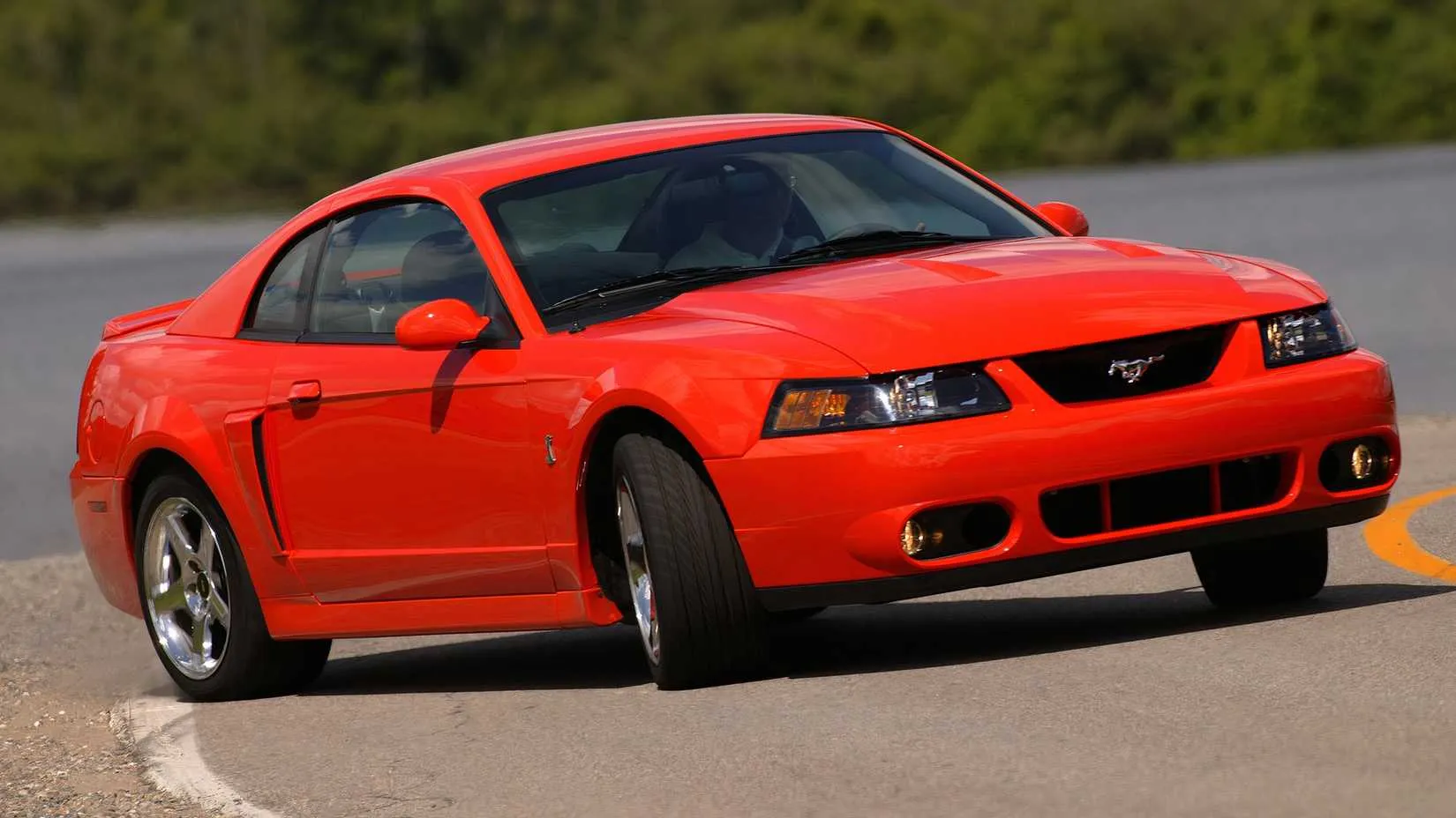 2004 ford svt mustang cobra red drift