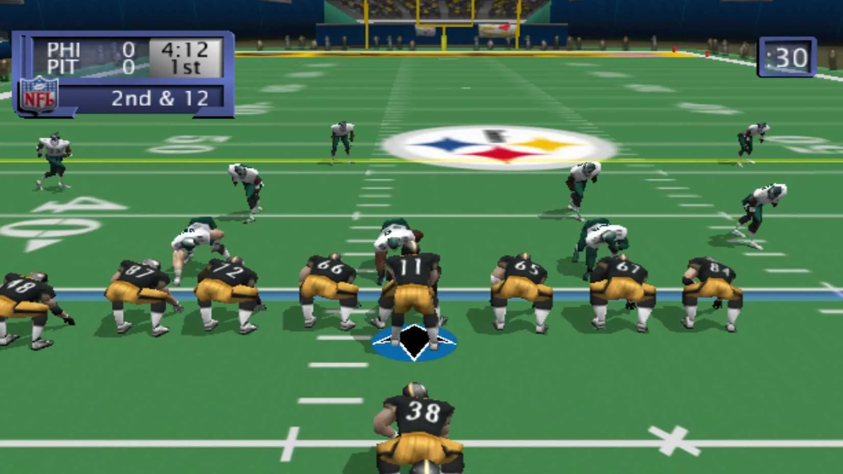 NFL 2K1 gameplay
