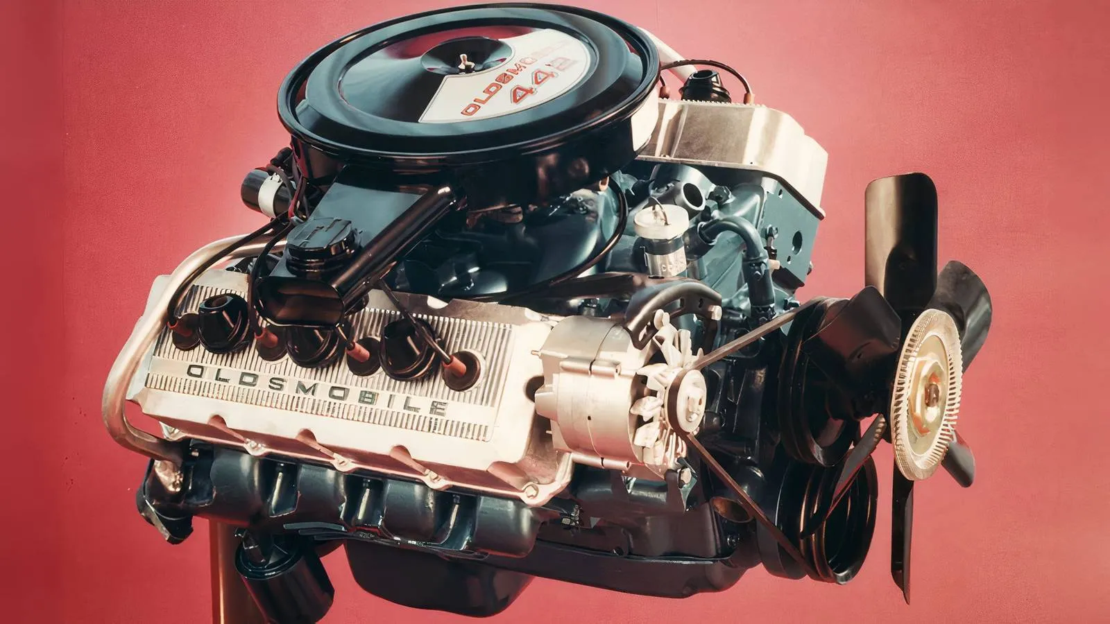 Oldsmobile General Motors W-43 'The Killer' studio feature
