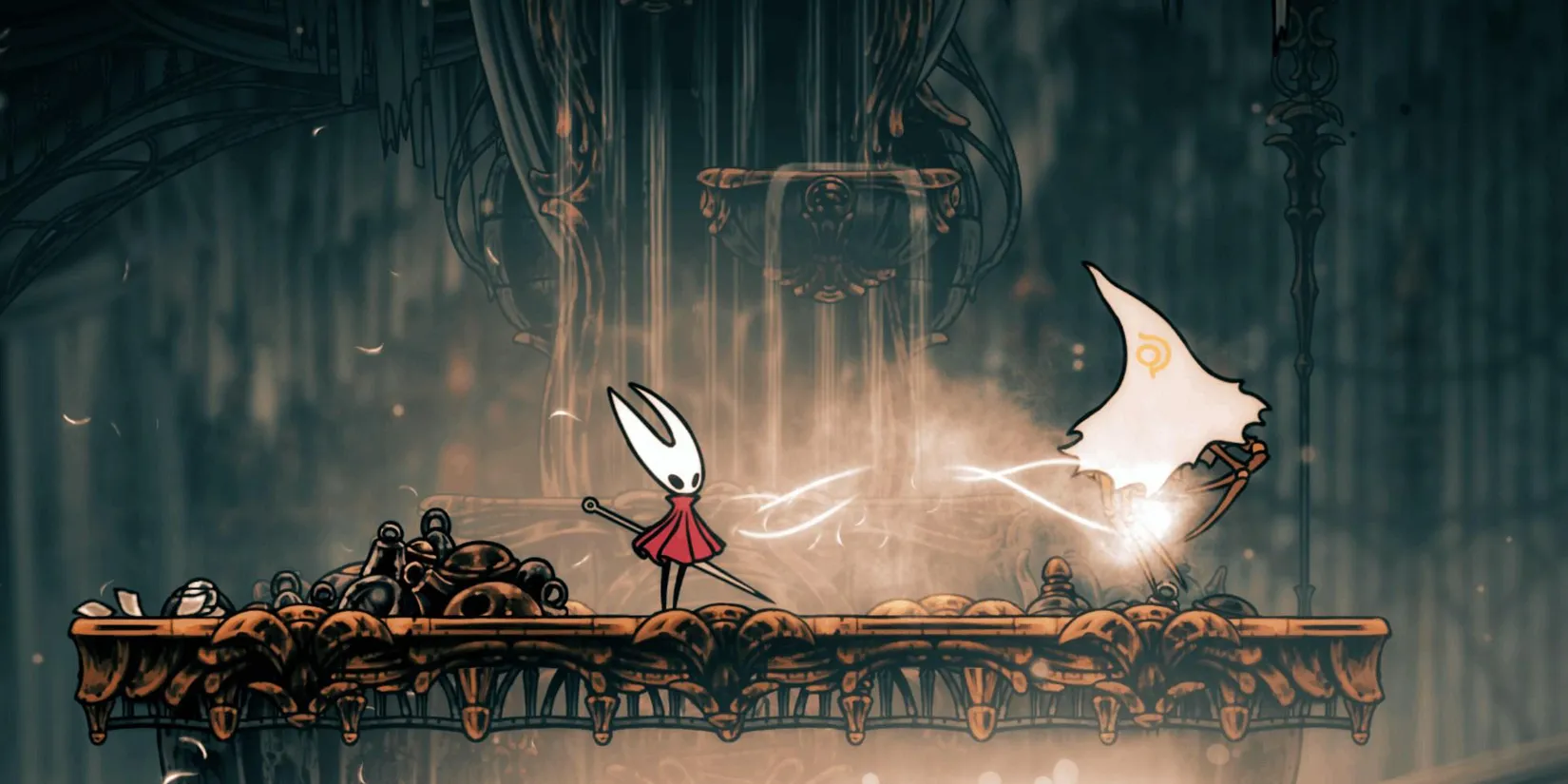 Hornet engages in a fast-paced duel with the Weavemaiden, showcasing the game's demanding combat