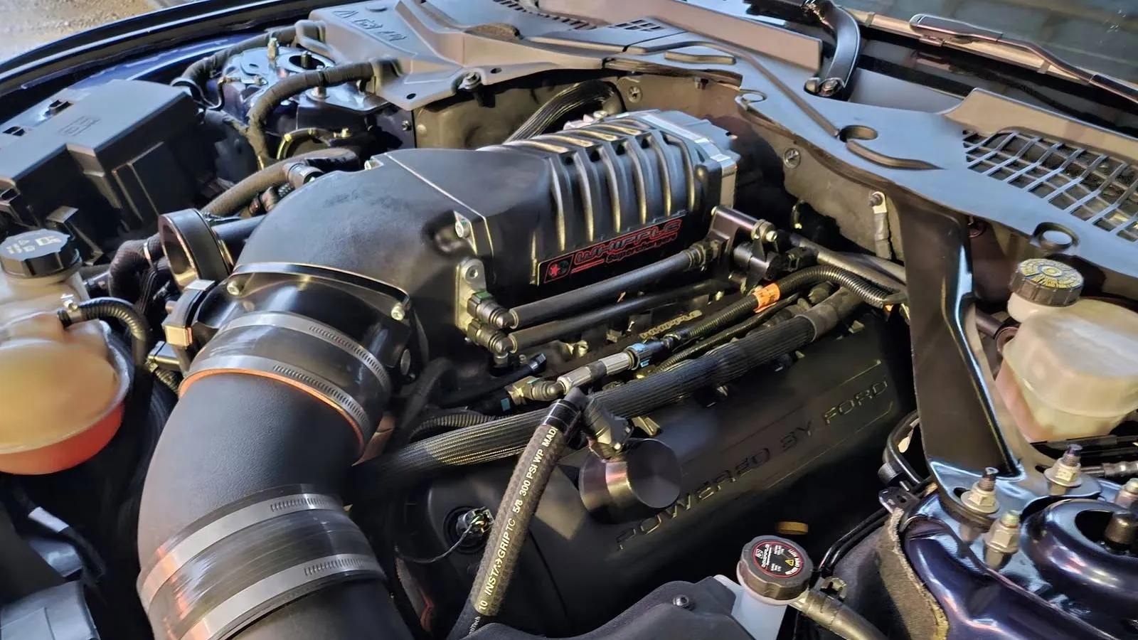2018 Shelby GT350 Voodoo V8 engine