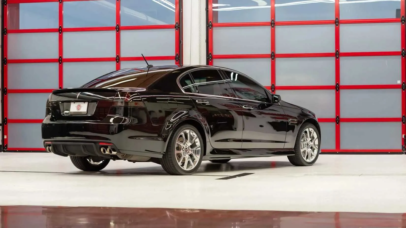 Rear three-quarter view of a 2009 Pontiac G8 GXP
